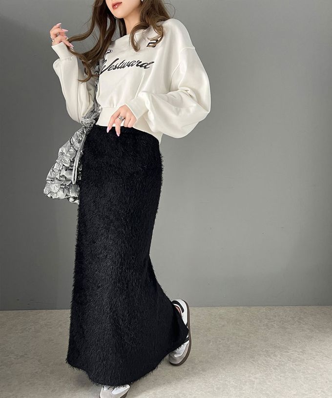 日本 Classical Elf - mily bilet 成熟感羽毛修身開叉長裙-黑