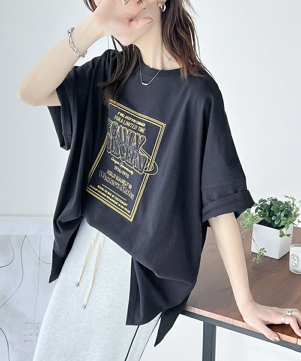 Java 混有機棉氣質刺繡印花短袖T恤-海軍藍