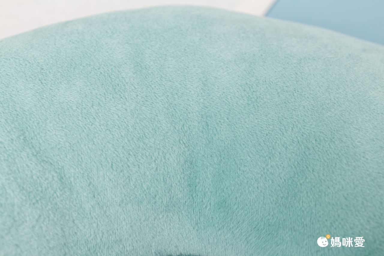 刺繡U型護頸枕-恐龍-淺綠色 (28x28x10cm)