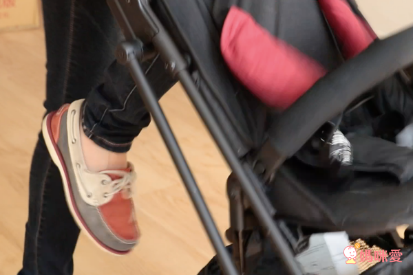 Whiz bebe Mini Capsule 迷你膠囊推車