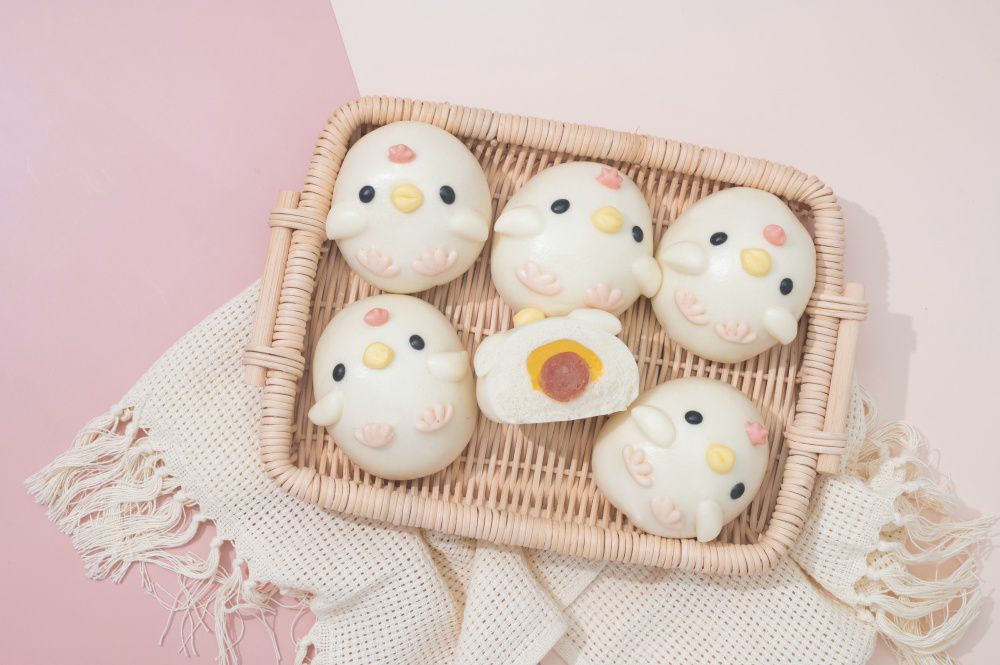 老甜媽手工饅頭 - 限量組-草莓起司包6入+德國香腸起司包6入+馬卡龍一口小饅頭-400g