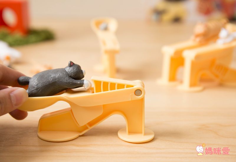 漢堡疊疊樂、BBQ串燒組合【日本EYEUP益智桌遊】