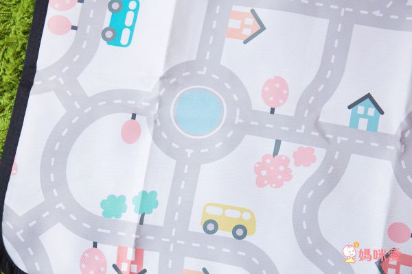 韓國 Lieto baby - 磁鐵式三層抗UV遮陽窗簾-動物過馬路 (67x48cm)