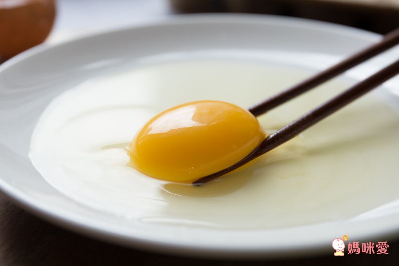 全團免運！【有機鮮有蛋】Q彈咬勁、濃郁的蛋黃香【滴雞精】零膽固醇，滴滴純粹