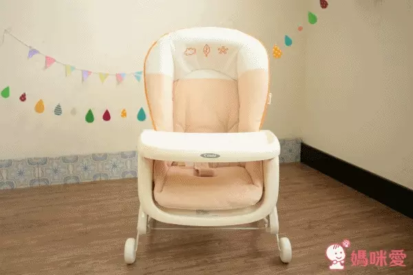 日本 Combi Prumea 安撫餐椅