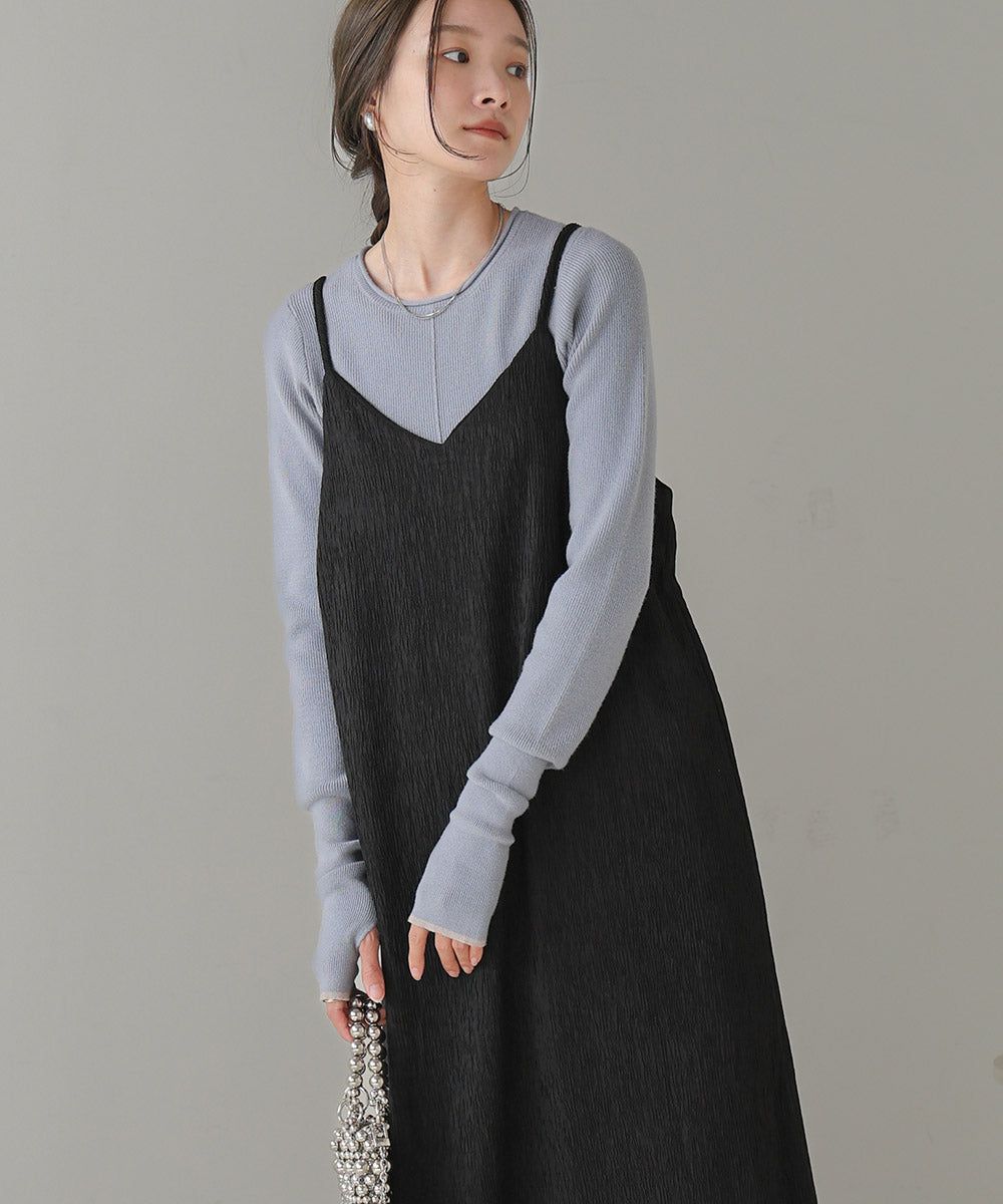 日本 Bab - 光澤感立體紋路吊帶洋裝-黑 (M)