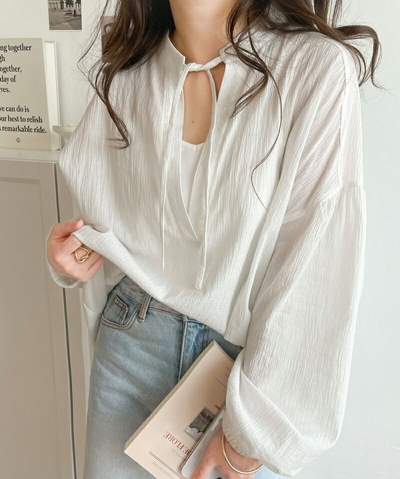 日本 Classical Elf - 溫柔感楊柳細摺綁帶長袖上衣-淺灰棕