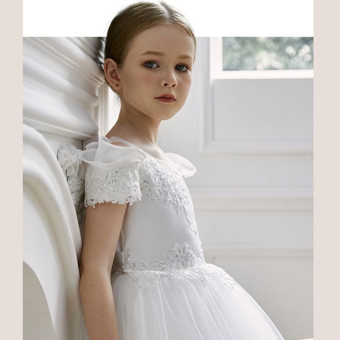 畢業典禮精工繡花荷葉一字肩純白紗小禮服