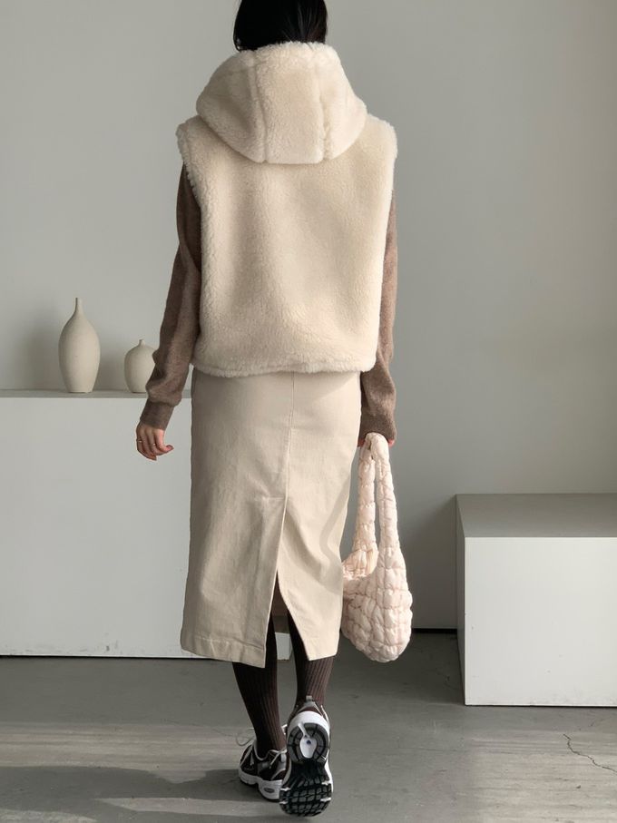 韓國女裝連線 - 薄燈芯絨直筒後開衩中長裙-米白