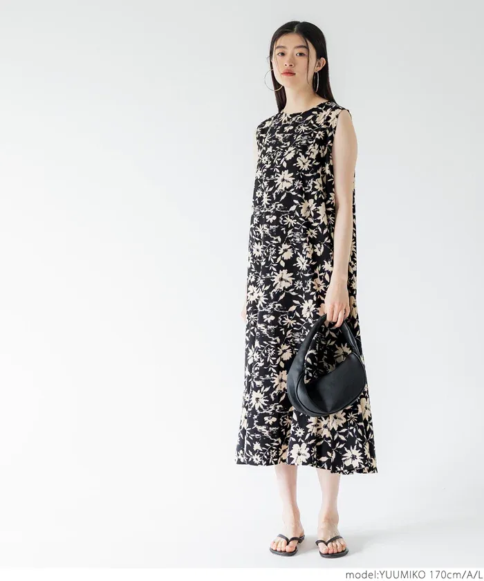 日本 COCA - 海島風情印花無袖洋裝-繽紛