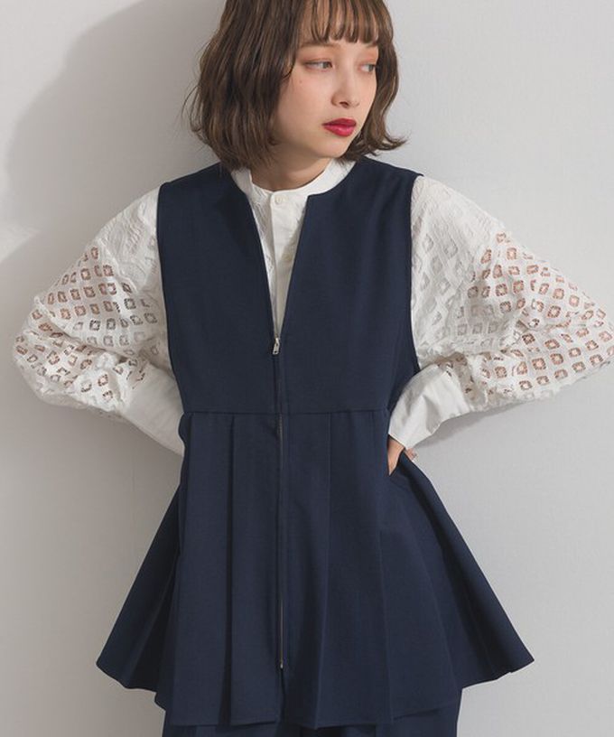 日本 ELENCARE DUE - 正式感斜紋布優雅百褶背心-灰