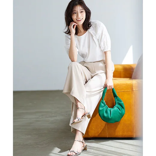 日本 Pierrot - 熱銷定番 打褶修身西裝寬褲-淺灰杏