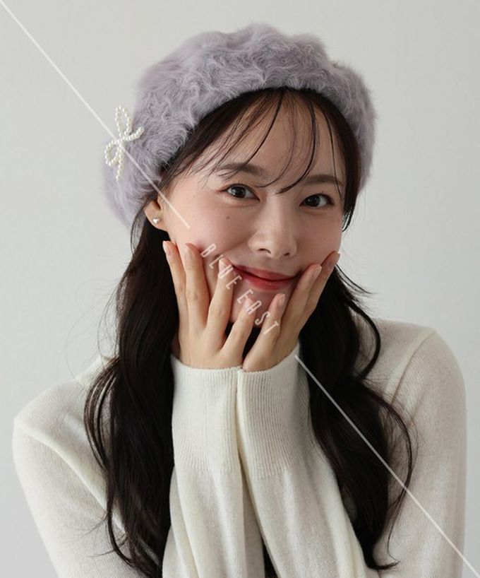 日本 BLUE EAST - 毛絨感珍珠裝飾美型貝蕾帽-灰