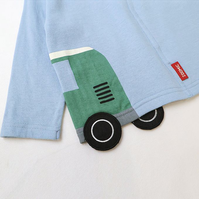 日本 ZOOLAND - 春季出遊印花長袖上衣-熊熊開車-卡其