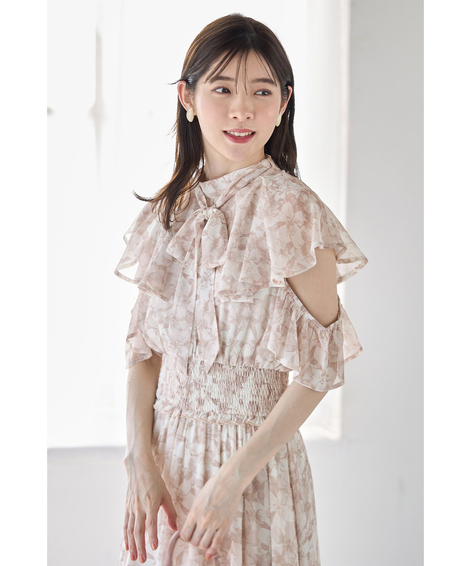 日本 tocco-closet - 浪漫時光碎花雪紡洋裝-寶貝藍