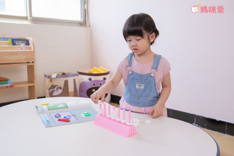 資優數學 - [限量優惠]資優數學-親子金版1-6冊全系列-(紅色百格盤)