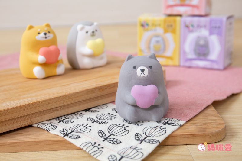 日本 DECOLE - 療癒精油陶土擴香石小公仔擺飾-風水運勢款-全體運 (約4.8x5.2x5.6cm)