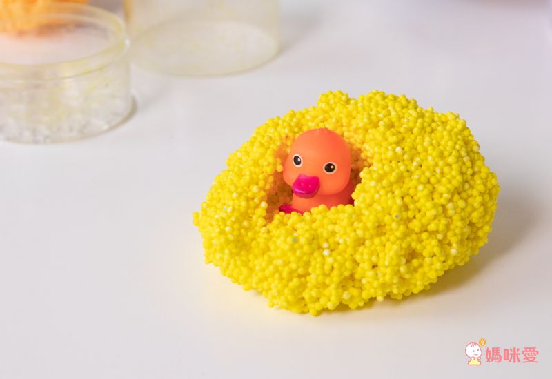 輕捏好塑形【美國Educational Insights 粒粒黏土】不卡指縫！