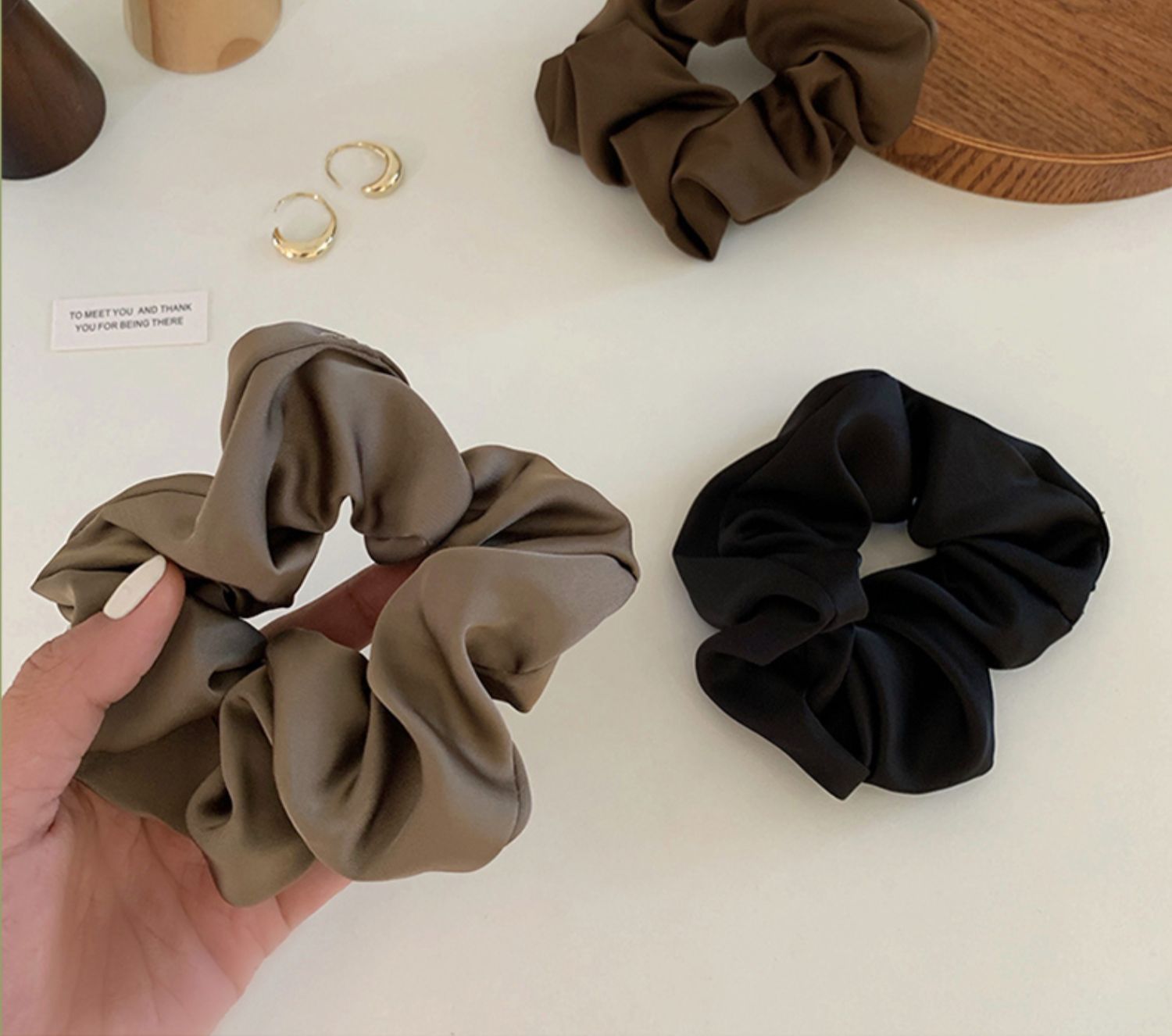 質感緞面氣質大腸圈/髮圈-香檳色 (12.5cm)