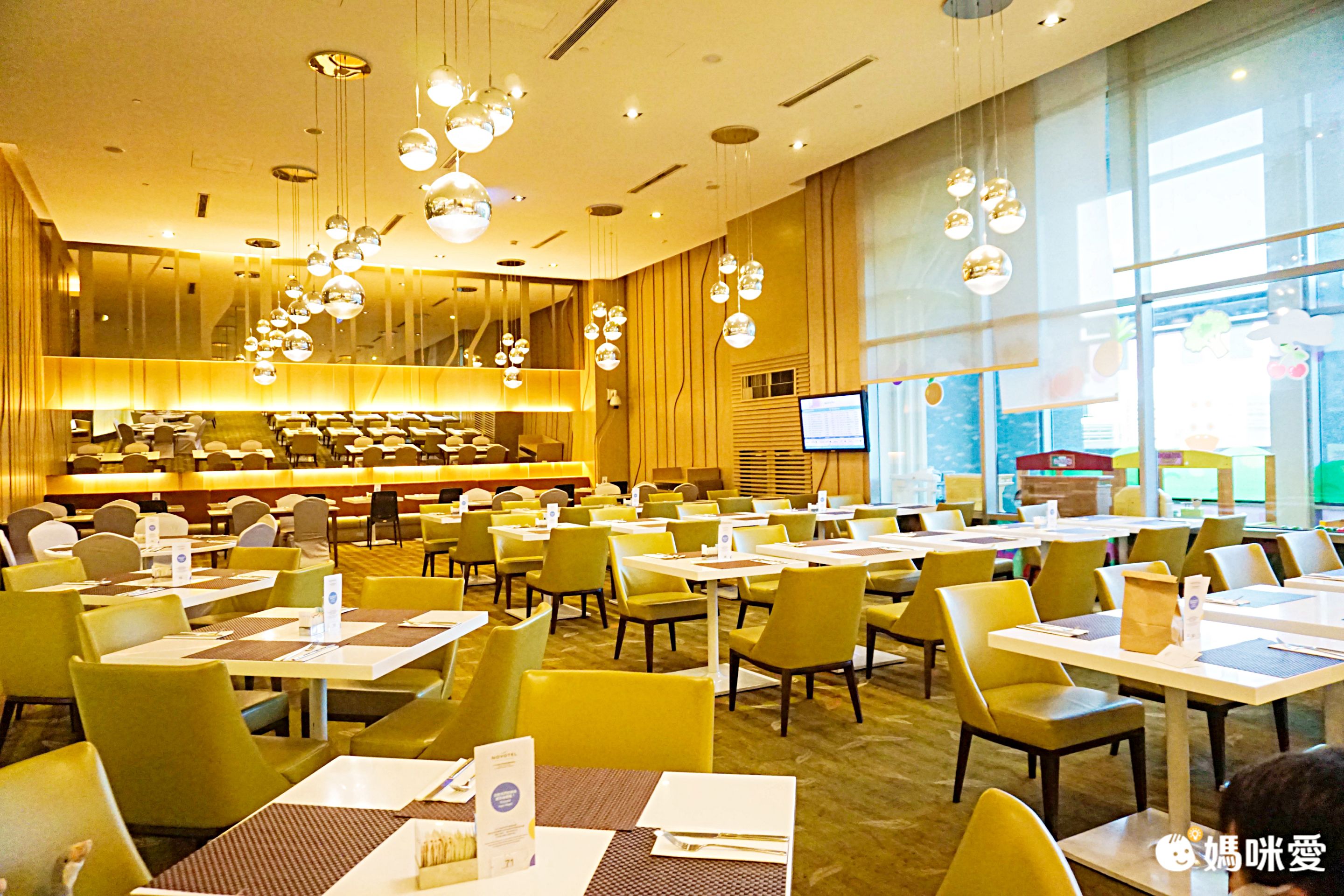 飛機控必追✈【台北諾富特華航桃園機場】二大一小一幼