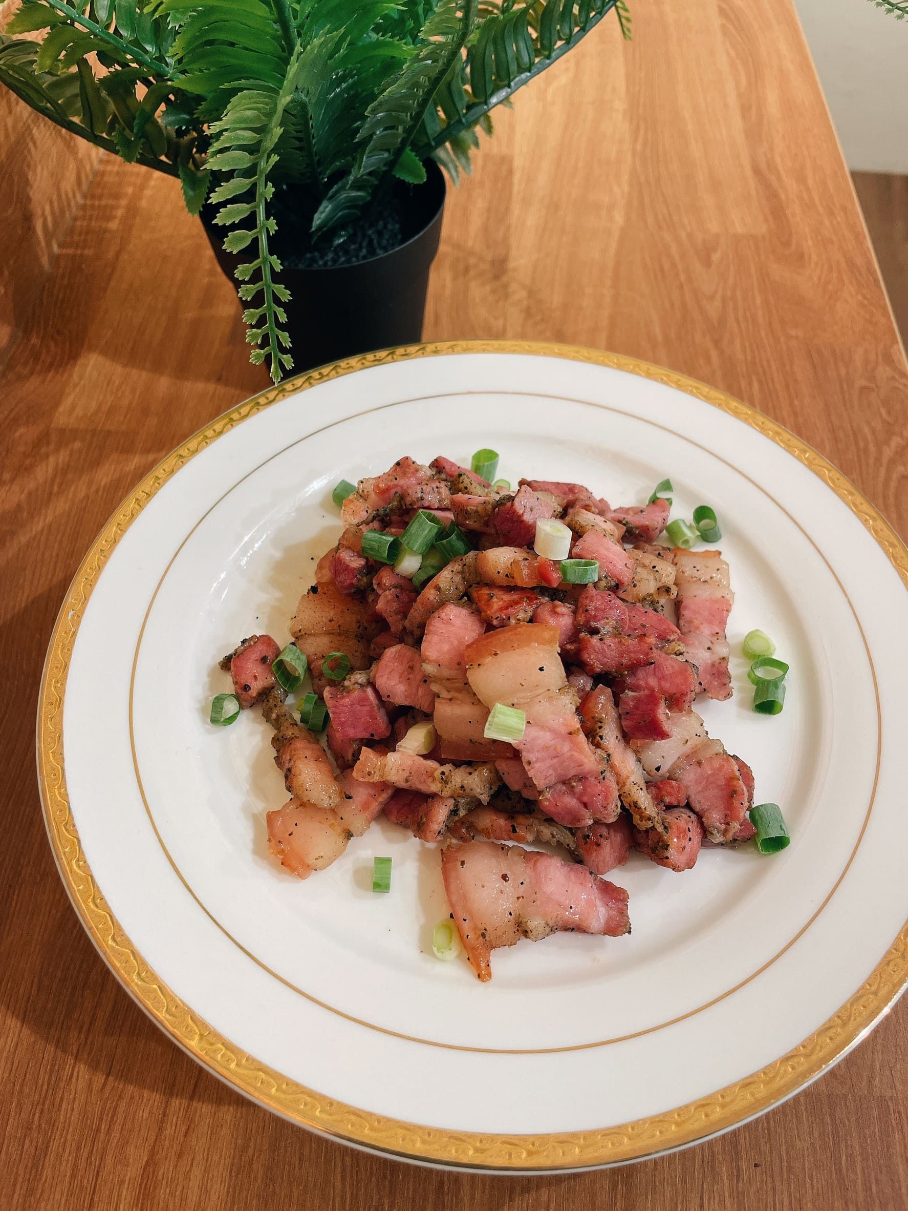 CookInn - 999 親子嚐鮮優惠組-紅燒牛肉湯1包＋蔬菜滿滿義大利肉醬1包+鮮香菇肉羹1包+青花椒鹹豬肉1包