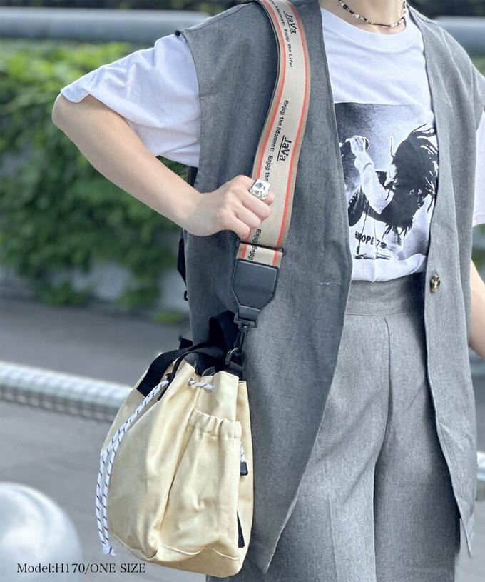 日本 Classical Elf - Java 時尚抽繩品牌肩帶輕巧側背包-霧銀