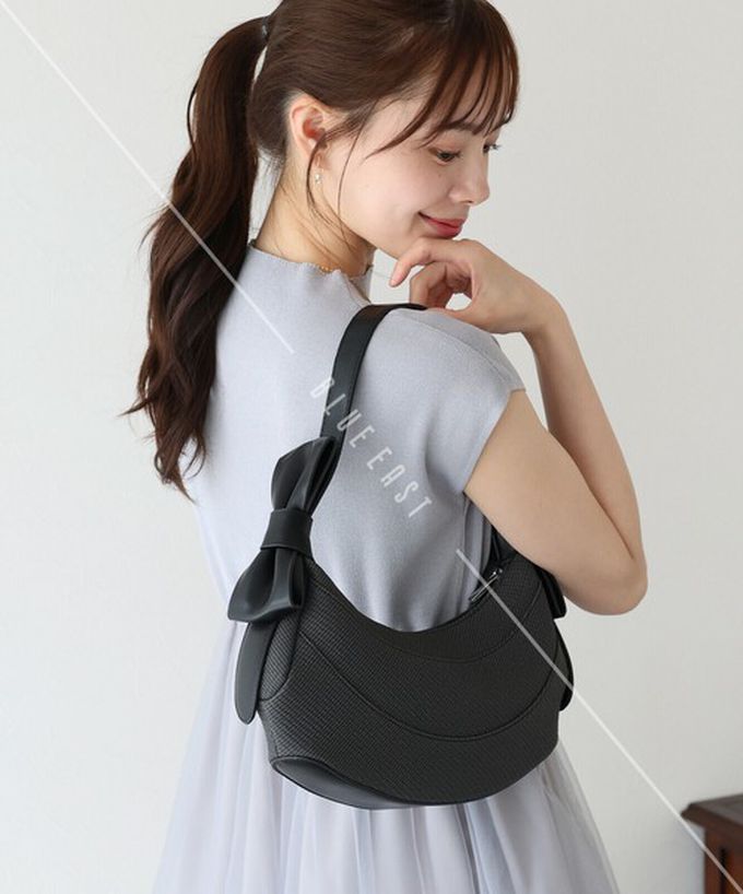 日本 BLUE EAST - 可愛雙蝴蝶結時尚紋理肩背小包-藍