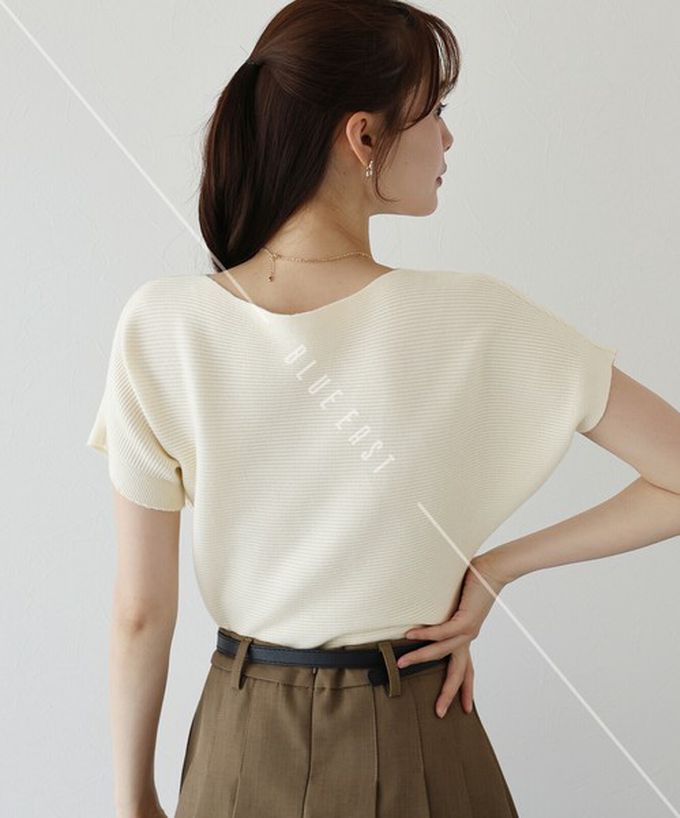 日本 BLUE EAST - 美型修身柔軟羅紋蝙蝠袖上衣-黑