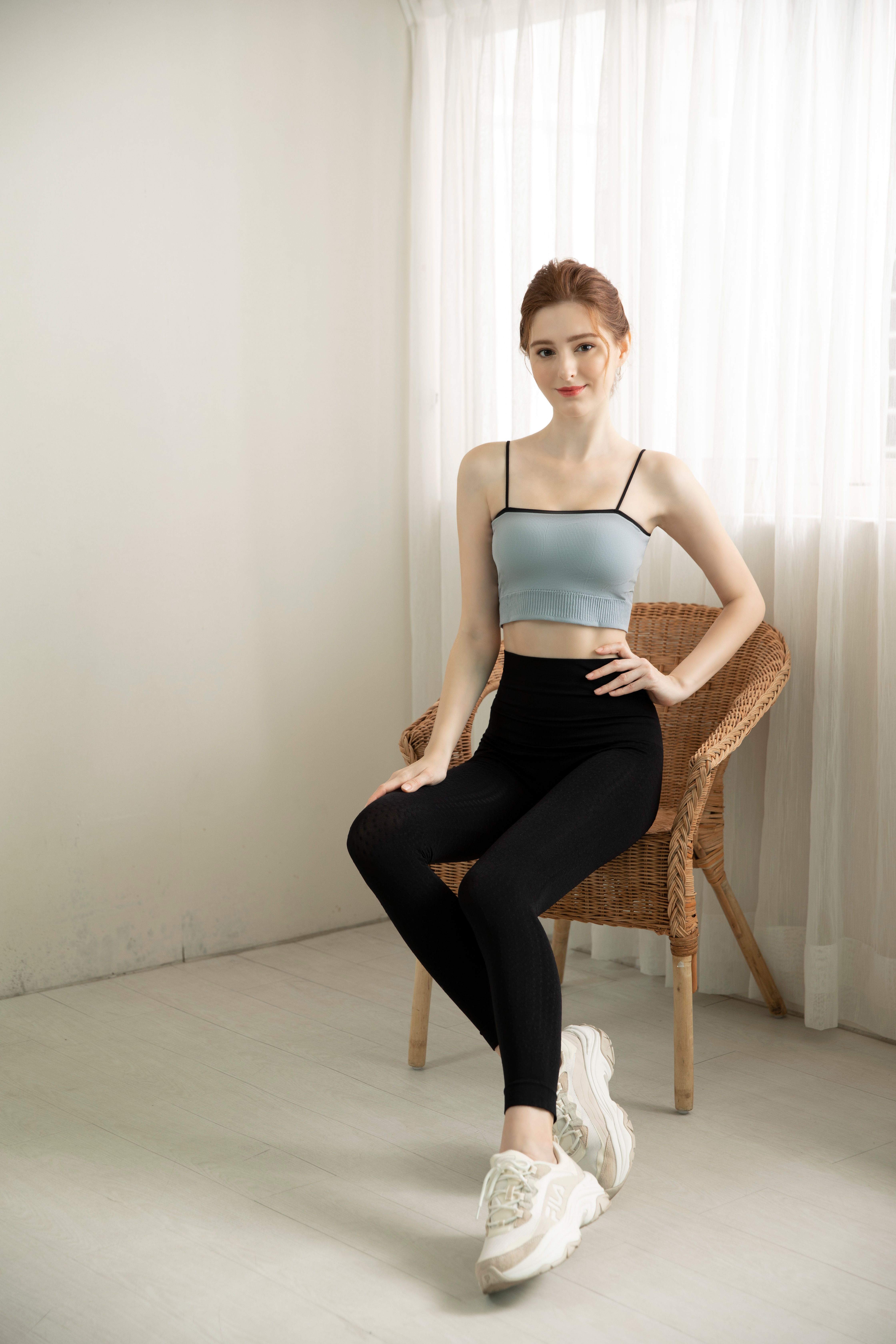 香茉 CHANMODE - 美尻蜜大腿能量立塑褲-黑-內搭褲x1件