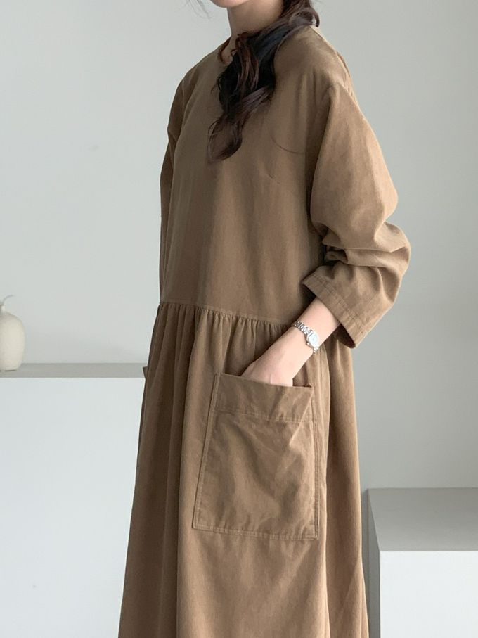 韓國女裝連線 - 極簡大口袋燈芯絨連身洋裝-焦糖棕 (FREE)