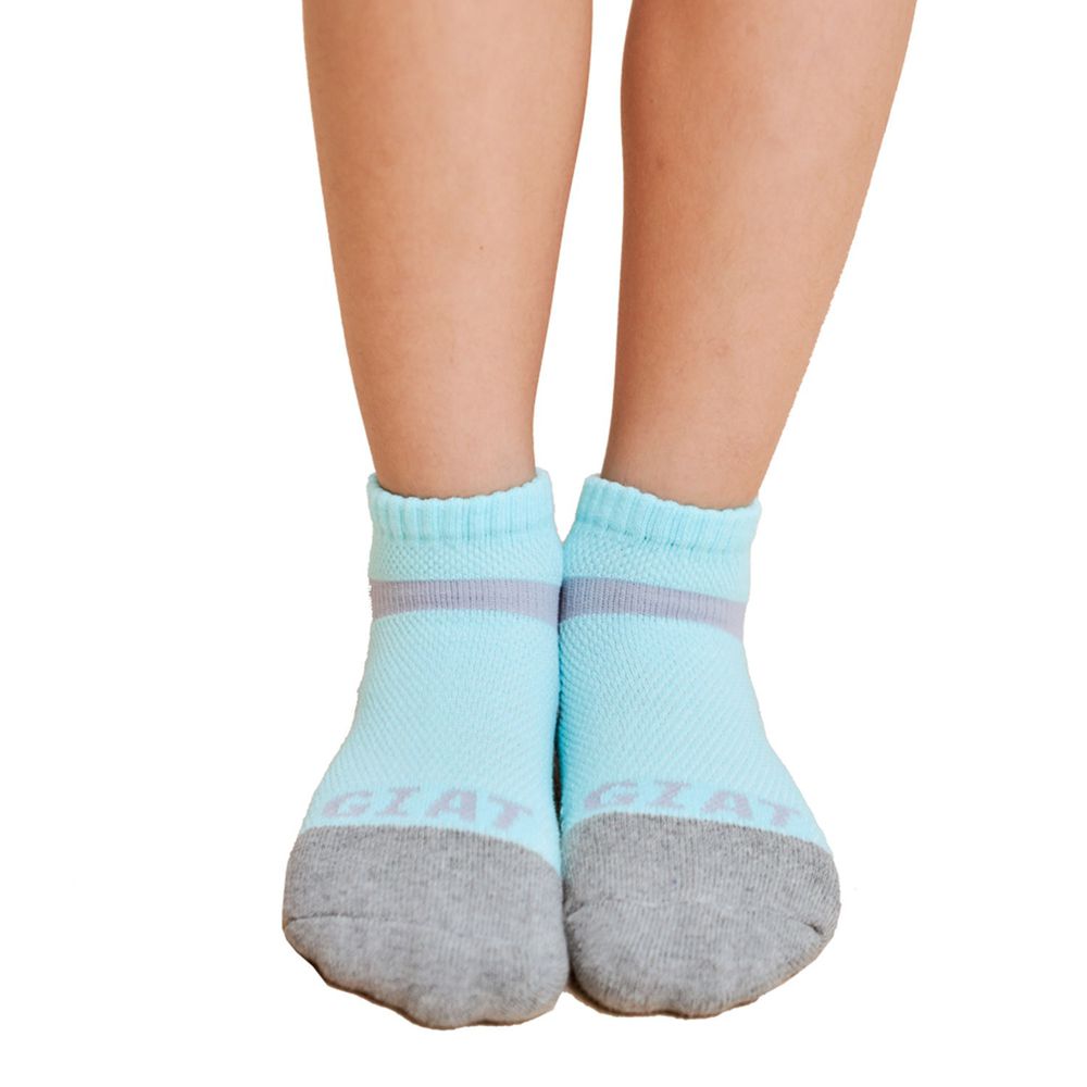 GIAT - 類繃機能萊卡運動襪-兒童款-灰綠