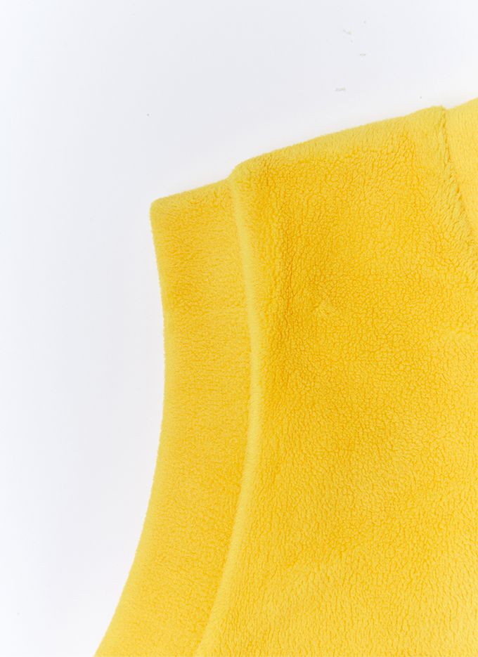 韓國 OZKIZ - 毛料小花點綴拉絨背心-粉