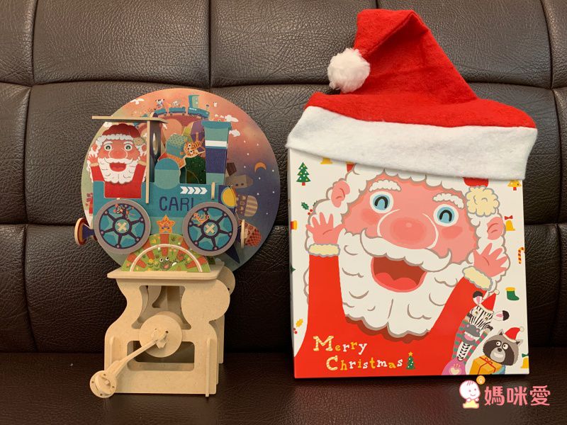 親子天下 - 合購組★勇敢小火車-耶誕老公公夏日旅行 賴馬互動遊戲繪本+賴馬最棒的禮物桌遊+松木機關小火車-限量加贈【AR互動大海報＋情緒著色卡+賴馬勇氣貼紙】