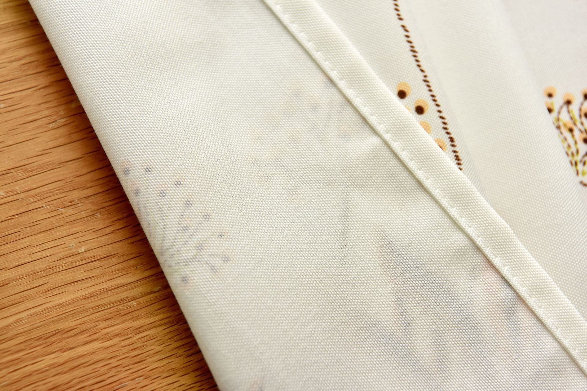 防水防髒桌布-植物樂園-咖啡色