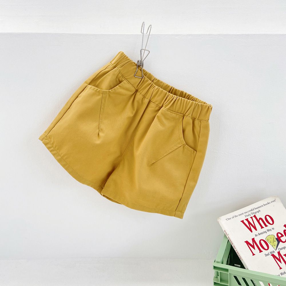 腰鬆緊休閒百搭短褲-杏色