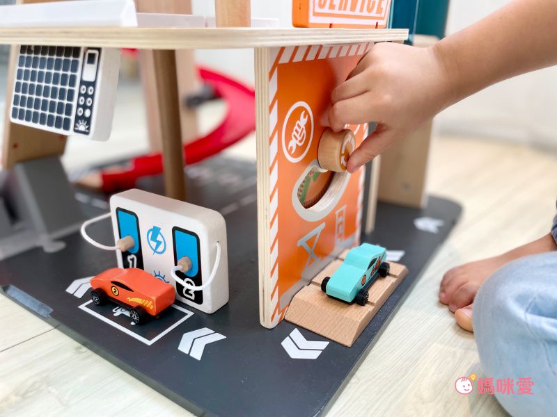 高達30種配件＆機關！【德國 Hape】木製軌道組