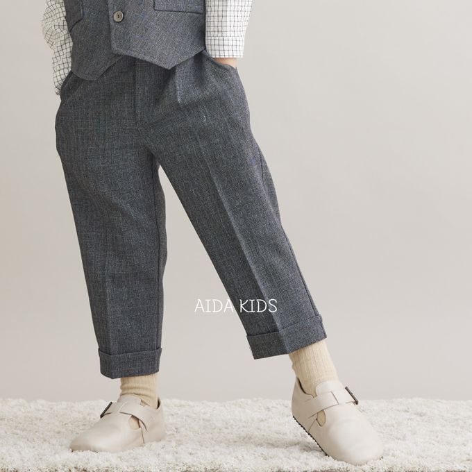 韓國 AIDA - 裝飾腰帶鬆緊腰直筒長褲-黑灰