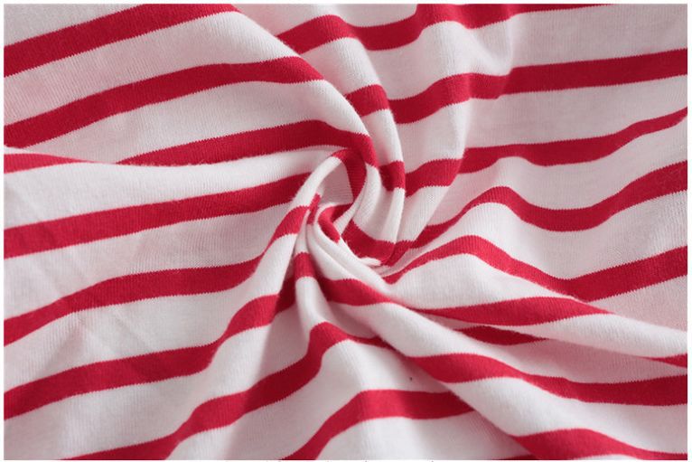 兒童防風防雨衝鋒外套，秋冬濕冷天氣必備保暖外套