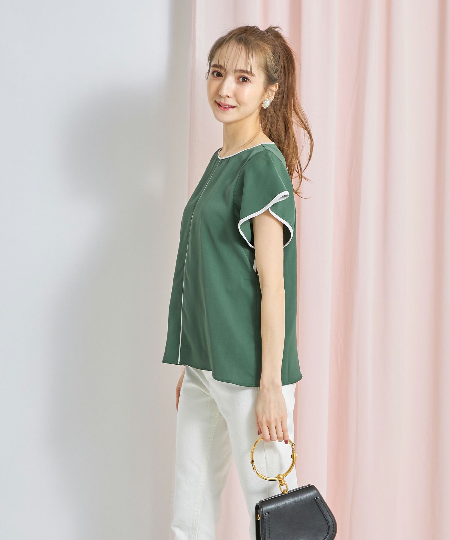 日本 tocco-closet - 撞色滾邊波浪袖上衣-天使白