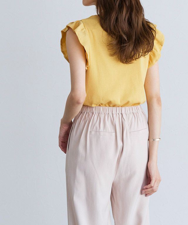 日本 Pierrot - 棉混柔美圓領荷葉袖上衣-珊瑚橘