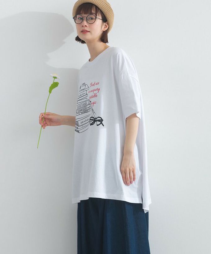 日本 Lupilien - 16OE天竺棉 氣質書籍印花寬鬆短袖上衣-草綠