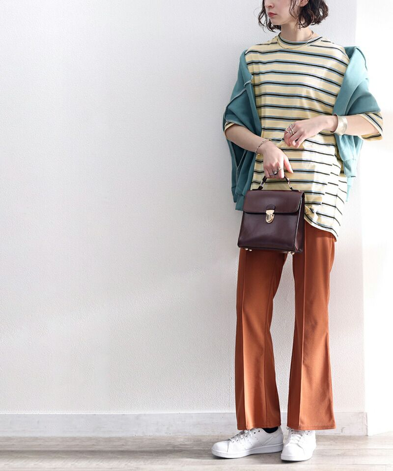 日本 Classical Elf - 圓領橫條紋落肩短袖上衣-淺卡其