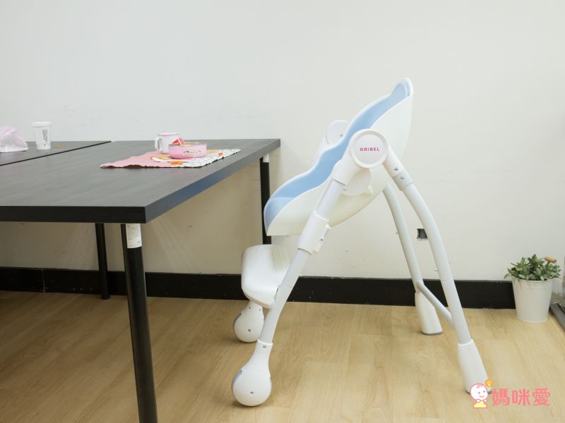 新加坡 Oribel - Cocoon經典款成長型多功能高腳餐椅-草莓糖粉