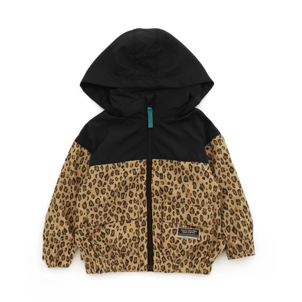 日本 BREEZE - 潑水加工 多彩帽可收薄風衣外套-黑色豹紋
