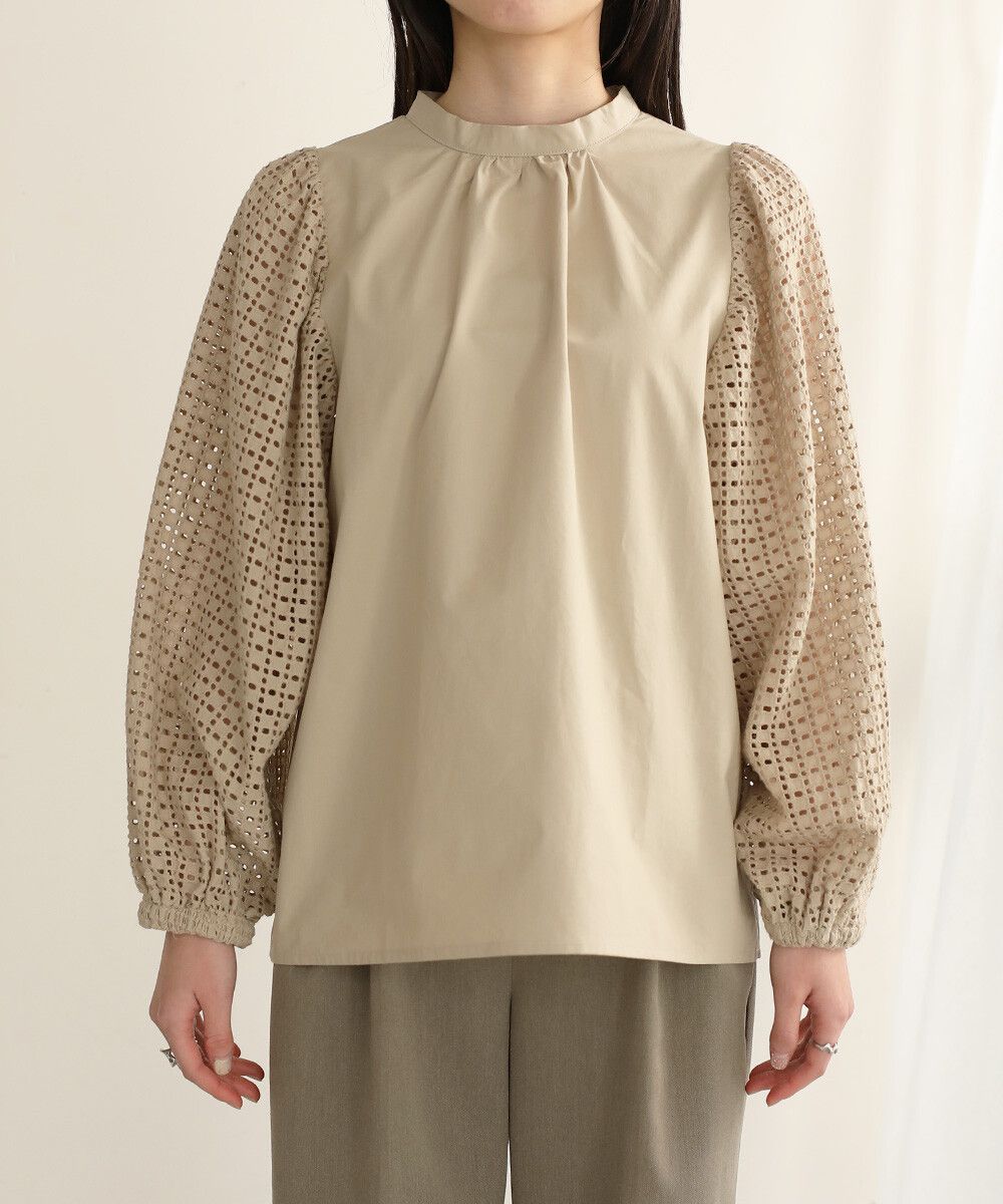 日本 Bab - 棉質立領雕花泡泡袖上衣-氣質米