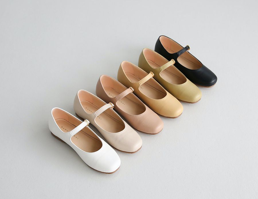 韓國 Dangolunni - 甜美百搭娃娃鞋-黑