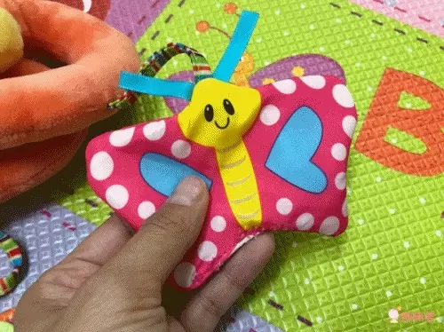 媽咪愛獨家滿額贈！♚ Winfun 嬰幼兒安撫玩具