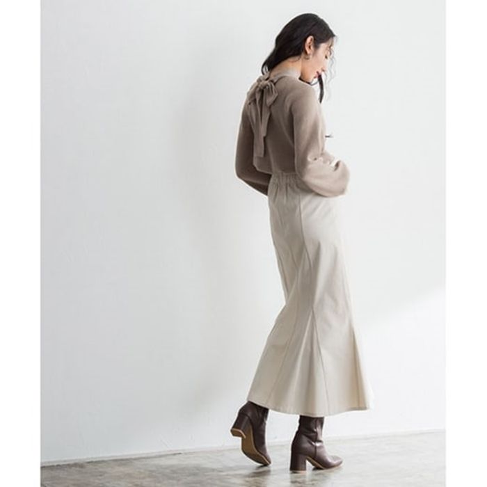 日本 BELLUNA - 優雅後扭結綁帶針織上衣-深可可