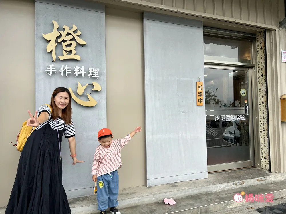 親子泡湯首選【礁溪白宮渡假勝地】大草皮/大湯池/遊樂設施