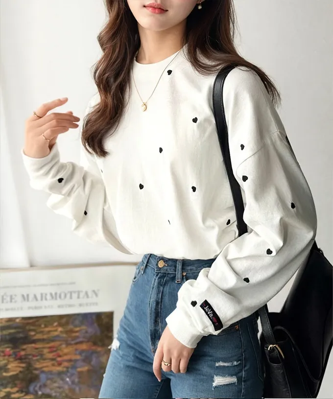 日本 Classical Elf - Java 滿版甜蜜心型長袖上衣-海軍藍x紅